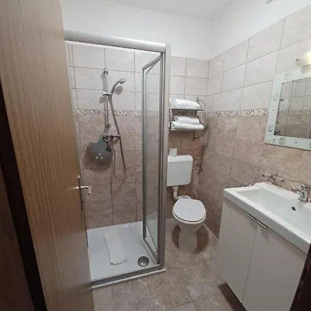 Retro Igelheim ゲストハウス バート・ミッテルンドルフ