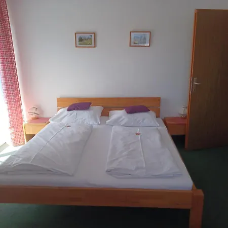 ゲストハウス Retro Igelheim バート・ミッテルンドルフ